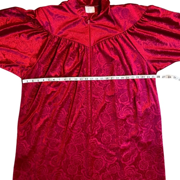 Vintage Housecoat Robe Velour Fuschia Red Size XL - Picture 8 of 10